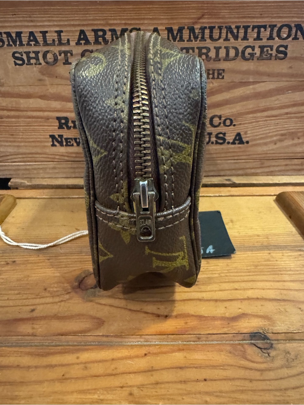 Louis Vuitton Trousse 18, RARE size, clutch, toiletry - Picture 3 of 13